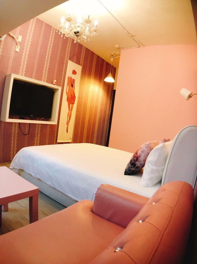 Traveler Station R15 Διαμέρισμα Καοσιούνγκ Εξωτερικό φωτογραφία